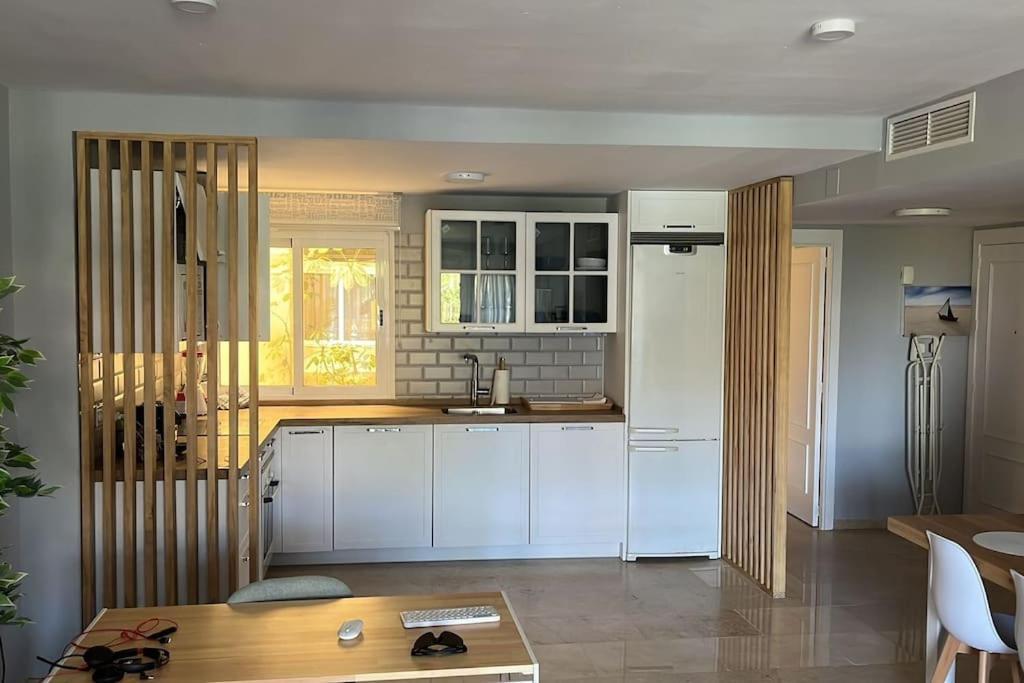 סן רוקה Sotogrande Paseo Del Mar - 10 Steps Away From The Beach מראה חיצוני תמונה